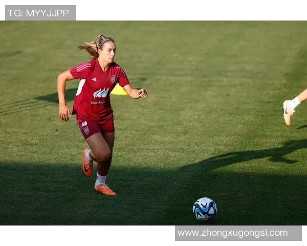 最新女足球星综合实力排行盘点谁才是真正的绿茵女王领军人物 最新女足球星综合实力排行盘点谁才是真正的绿茵女王领军人物