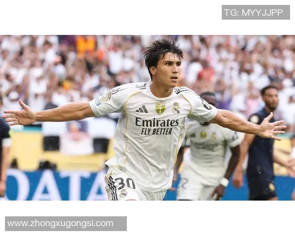 9号球衣的传奇足球巨星们盘点与他们的辉煌成就